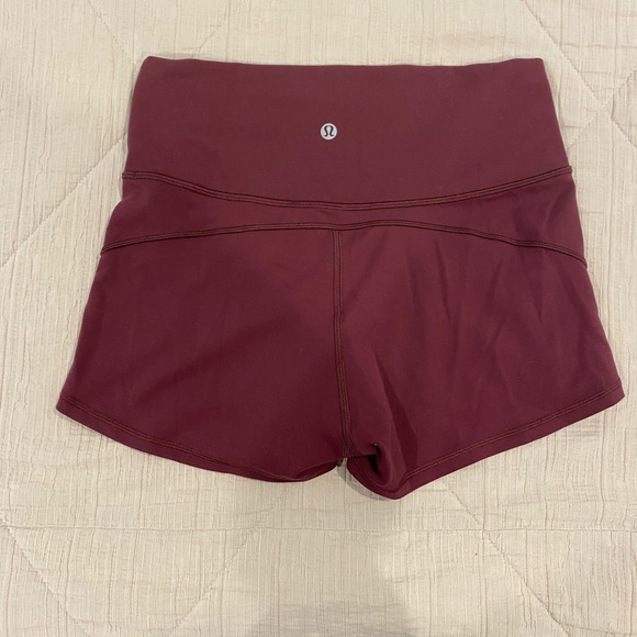 red lululemon shorts - Picture 2 of 3